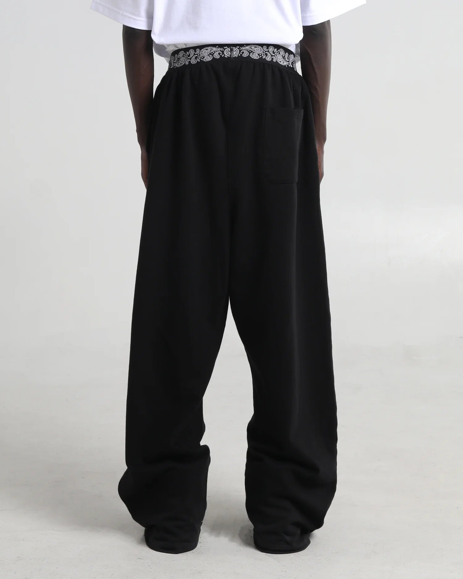 Shaka Wear SHJO Wholesale Open-Bottom Fleece Sweatpants Bulk Pricing